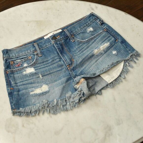 Hollister Pants - Hollister Distressed Shorty Jean Shorts Size 9 W29